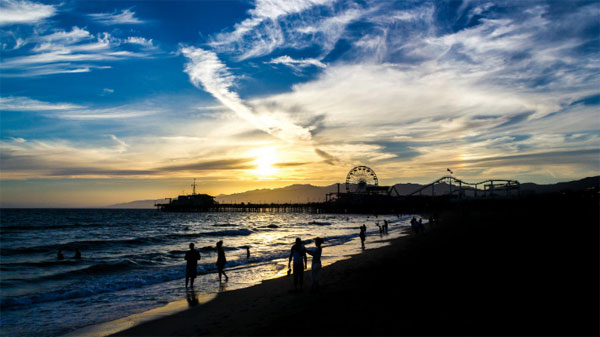 圣塔莫尼卡码头 (Santa Monica Pier) 