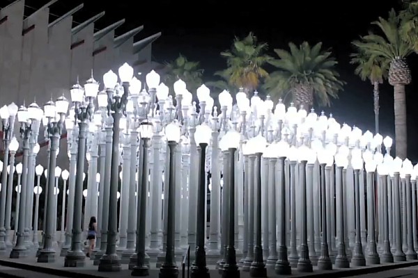 洛杉矶美术馆都市之光装置艺术Urban light