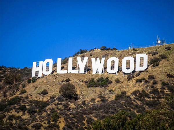 好莱坞标志（HOLLYWOOD SIGN）