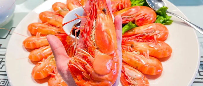 Spot prawns at Eat Joy Food | Instagram: @foodie.skye