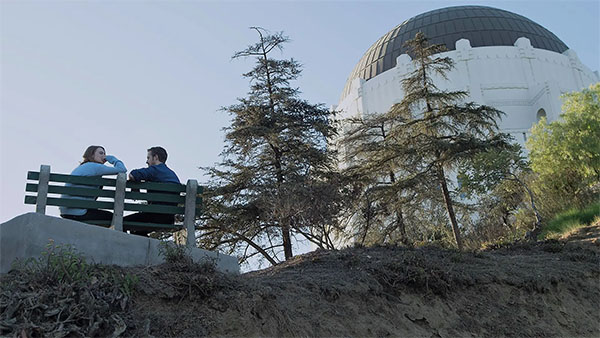 Emma Stone and Ryan Gosling outside the Griffith Observatory in 