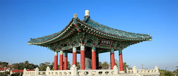 Korean Bell of Friendship | Photo: Yuri Hasegawa