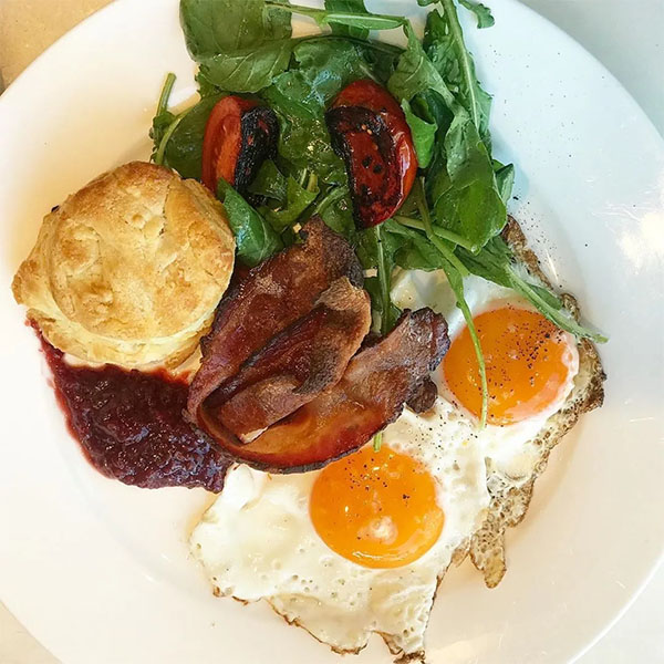 Thomas Breakfast | Photo: Doubting Thomas