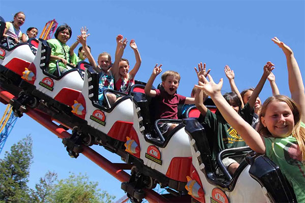 Road Runner Express | Photo: Six Flags Magic Mountain