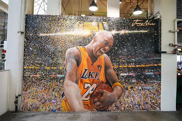 Kobe Bryant mural by Jonas Never at Grand Central Market | Photo: Eddy Choz