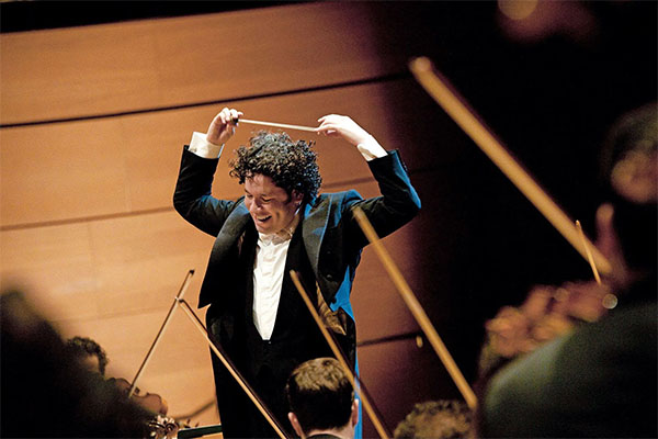 Gustavo Dudamel conducts the LA Phil | Photo: LA Phil, Facebook