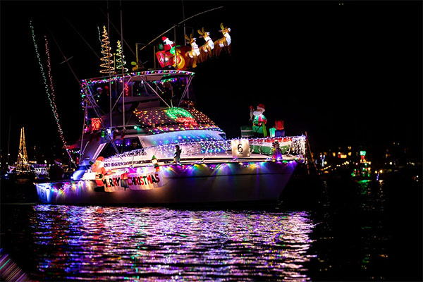 Photo: Marina del Rey Holiday Boat Parade