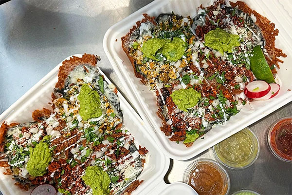 Sampler Trios at Villa's Tacos in Grand Central Market | Instagram: @allmycravingz