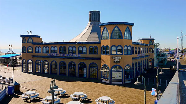 Photo: Lindsay Blake