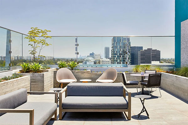 Outdoor rooftop sitting area | Photo: AC Hotel Beverly Hills