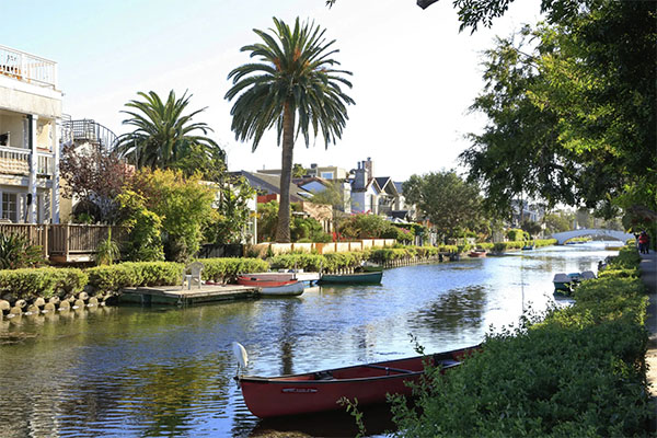 Venice Canal Historic District | Photo: Yuri Hasegawa