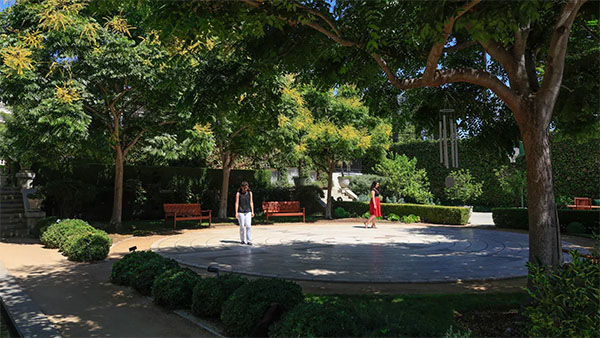 Peace Awareness Labyrinth and Gardens | Photo: Yuri Hasegawa