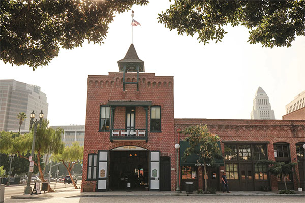 Old Plaza Firehouse | Photo: Yuri Hasegawa