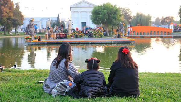 Hollywood Forever Cemetery | Photo: Yuri Hasegawa