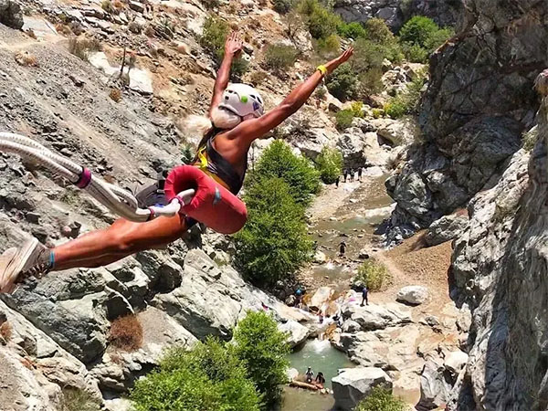 Bungee jumping off the Bridge to Nowhere | Photo: Dept. of Recreation & Parks